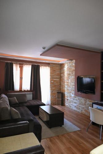 Apart & Spa Zoned - image 6