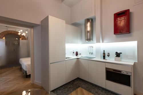 One-Bedroom Apartment image 10