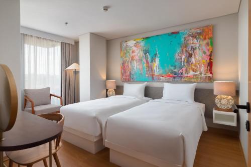 Two-Bedroom Suite image 6
