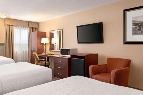 Days Inn by Wyndham Fredericton