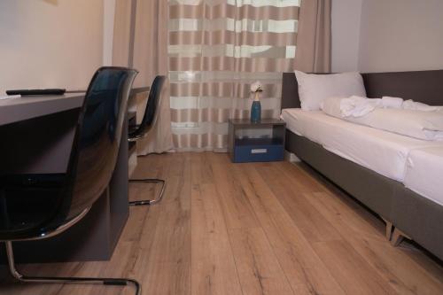 Apartment with Balcony image 5