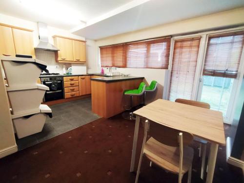 Bankwell Guest House - Whalley Range