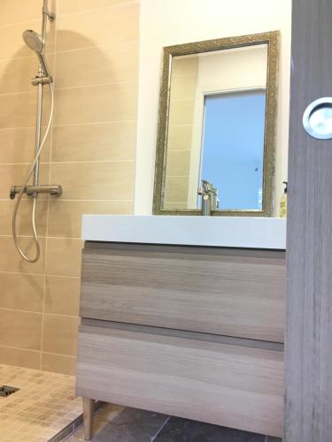 Chambres d'hôtes au calme avec petit déjeuner - image 10