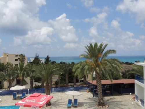 Skats, West End Hotel in Peija