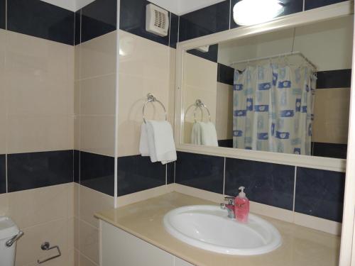West End Hotel, Peyia (foto 4)