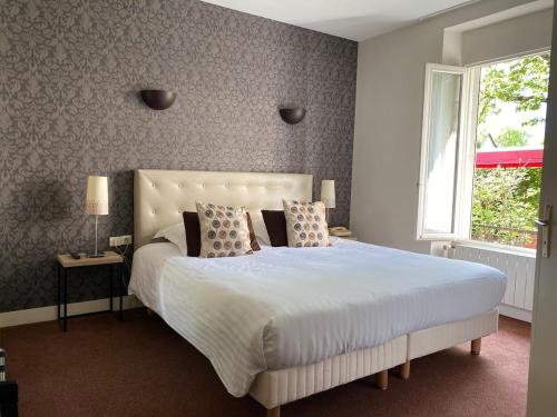 Chambre double confort, salle d'eau, wifi gratuit gîte à louer Montgueux