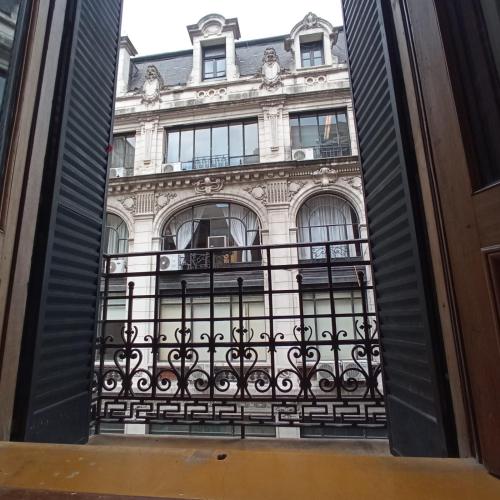 شرفة/ تراس, Parla Hostel in مونسيرات