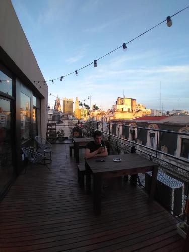 المرافق, Parla Hostel in مونسيرات