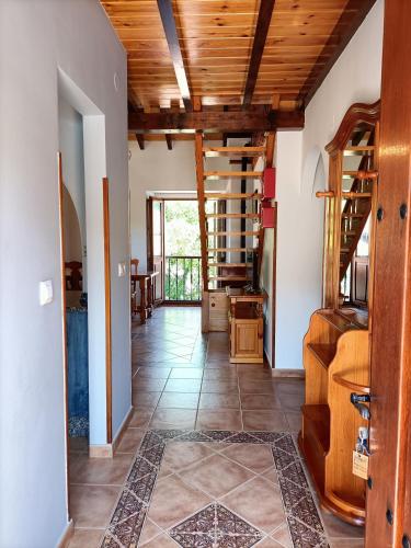 大堂, Apartamentos rurales La Casa Vieja De Alceda in 阿爾塞達
