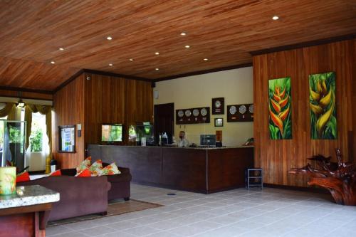 Empfangshalle, Los Lagos Spa & Thermal Resort Experience in La Fortuna