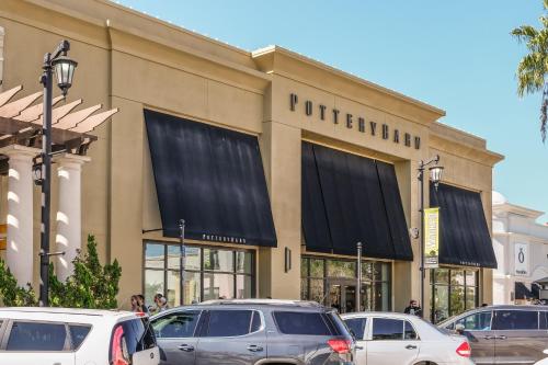Frontdesk I The Meridian Jacksonville - image 12