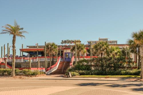 Frontdesk I The Meridian Jacksonville - image 6