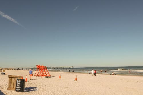 Frontdesk I The Meridian Jacksonville - image 5