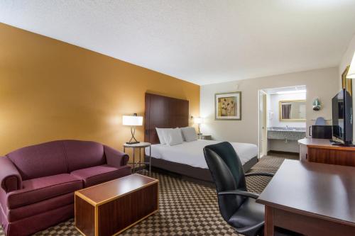 Americas Best Value Inn Wadesboro - image 13