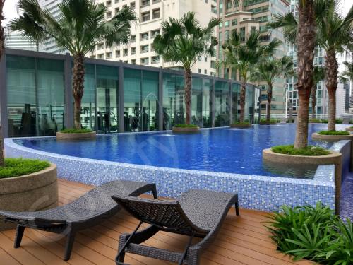 KLCC Service suites by Home Sweet Home - image 3
