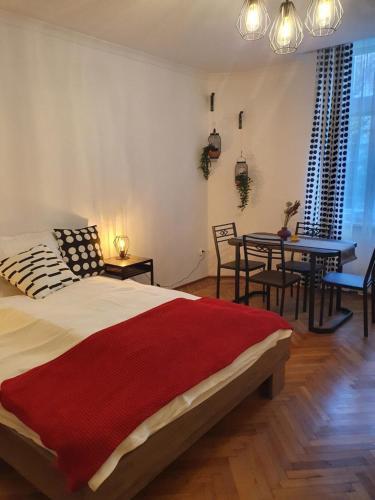 Moti Apartments, Cracovie