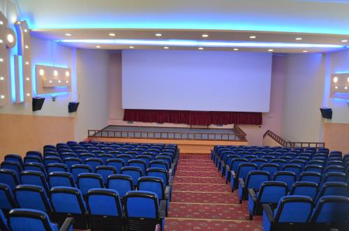 Ellinis Hotel - image 2