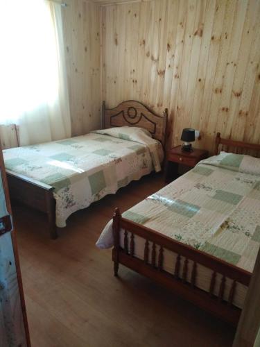 2 bedrooms, 4 beds