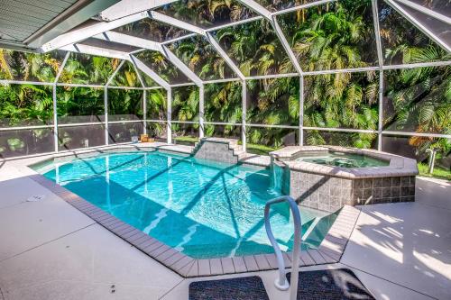 Robin's Beach House