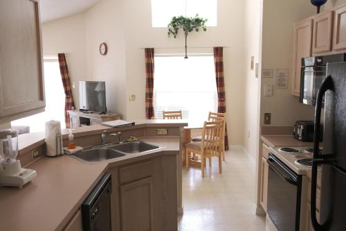 1061 Lake Berkley Drive Home - image 6