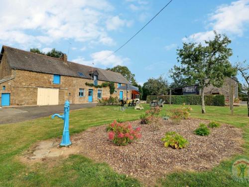 Gîte Saint-Marc-le-Blanc, 4 pièces, 6 personnes - FR-1-538-64 gîte à louer Montours