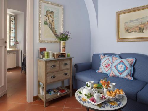 Il Cortile Gallery Apartment