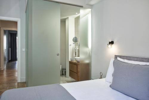 Two-Bedroom Apartment image 10