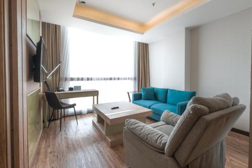 Junior Suite image 10
