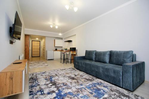 New and cozy studio in the best area! 4
