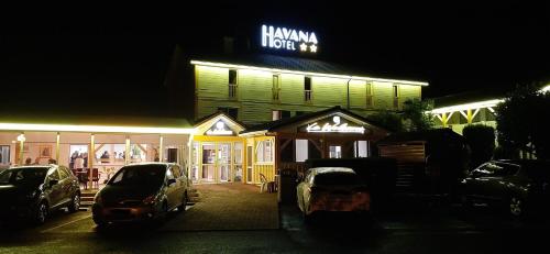 כניסה, HAVANA Hotel in Sens