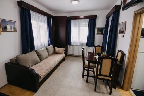 Apartman Moni