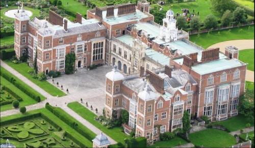 Executive Apartment Close to Station in Hatfield