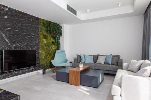 Luxury Villa Helios 5* in Orasac