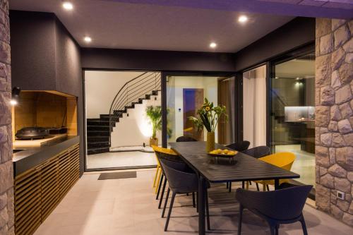Luxury Villa Helios 5* in Orasac