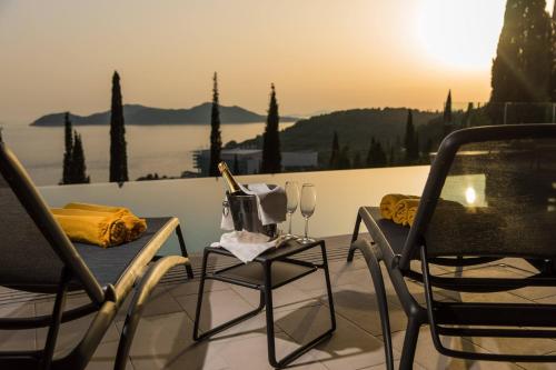 Luxury Villa Helios 5* in Orasac