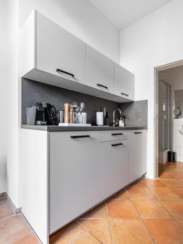 Kitchen, Limehome Berlin Malmoer Straße near Mauerpark