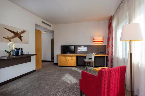 Holiday Inn Frankfurt Airport - Neu-Isenburg an IHG Hotel - image 7
