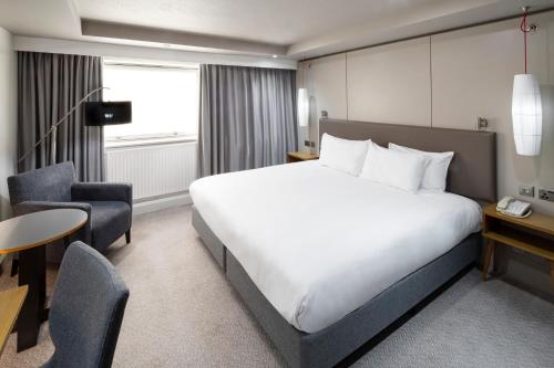Premium Super King Room image 5