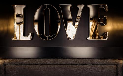 B Montmartre - main image