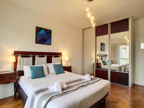 Nestor&Jeeves - ANDRIOLI TERRASSE - Central - Close beach - Top floor