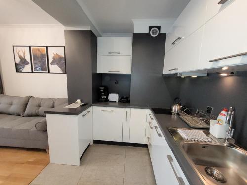 Apartament na Miłej - image 11