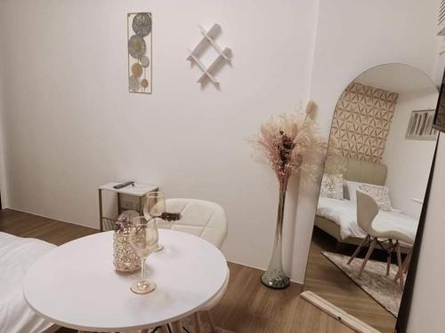 Portovita Tower 2 BR luxurious unit