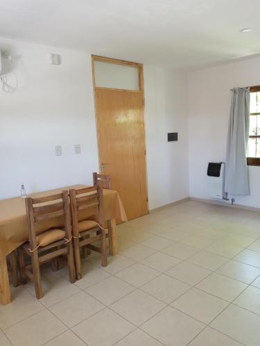 One-Bedroom Apartment image 10