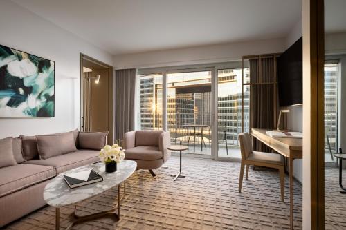 323377340 Fairmont Century Plaza Los Angeles