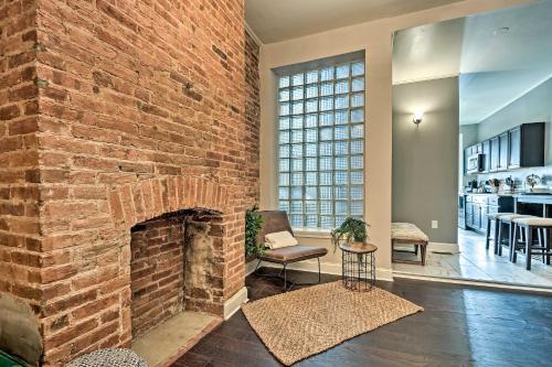 Chic Baltimore Apartment 2 Mi to Downtown! in Baltimore, USA