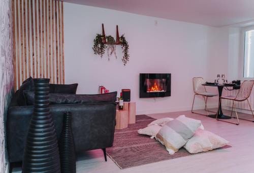 La Villa Monroe - Un écrin de volupté épicée gîte à louer Villeneuve-la-Lionne