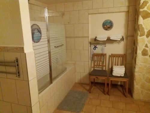 Ванна кімната, Ferienwohnung auf dem Land in Франкенберг