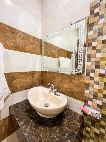 Horizon Hotel – Lahore, WI