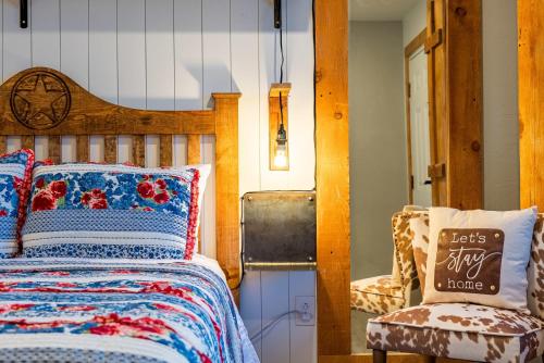 The Big Texan Airbnb 112 - main image