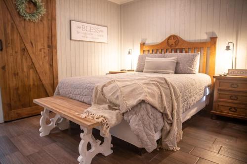 The Big Texan Airbnb 107 - main image